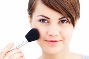 8 Simple Steps to a Fake a Perfect Complexion 