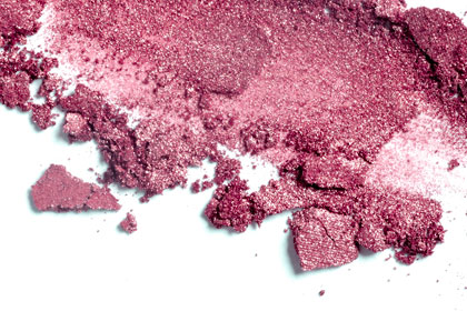 6 Ways to Wear Metallic Eyeshadow Without Looking Like a Tween