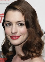 http://images.totalbeauty.com/uploads/editorial/lip-shape-personality/lip-shape-personality-anne-hathaway.jpg