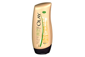 Project Exfoliation: Learn Why Christie Brinkley and I (Now) Swear by this Skin Care Step
