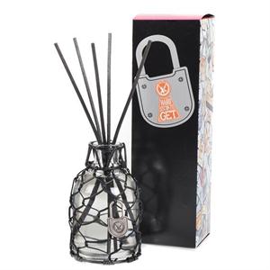 Votivo Lock Your Love Reed Diffuser -- Hard to Get
