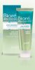 Biore Pore Unclogging Scrub