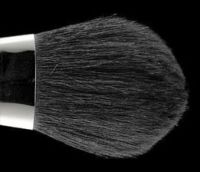 MAC 136 Large Powder Brush