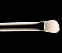 MAC 272 Small Angled Shader Brush