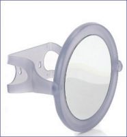 Scunci 2-in1 uses Magnification Mirror