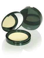True Cosmetics Being True Protective Mineral Foundation SPF 17 Compact