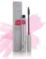 me by Mezhgan Look at Me Volumizing Mascara