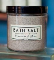 By Nieves Bath Salt