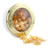 Elizabeth Arden Ceramide Gold Ultra Restorative Capsules for Face & Throat