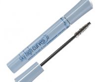 Maybelline New York Sky High Curves Washable Mascara