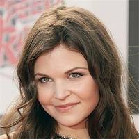 The actress had long locks before her dramatic cut. 