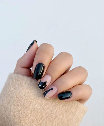 Mani of the Week: A Good Luck Black Cat