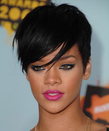 Haircuts for Diamond-Shaped Faces: Layered Bob, The Coolest Haircuts for  Your Face Shape - (Page 25)