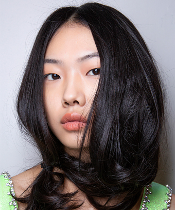 How to Cultivate Longer and Stronger Hair