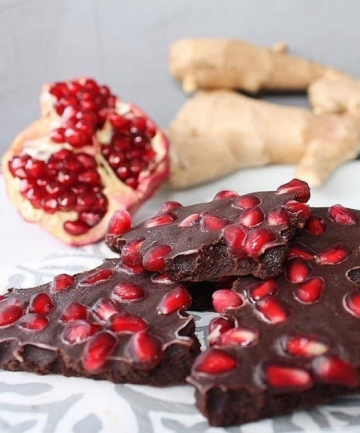 Vegan Dark Chocolate and Pomegranate Bark