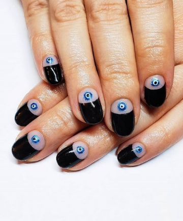 Eyeball Manicure With Black Tips 