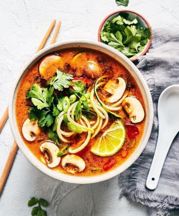 Vegan Tom Yum Soup With Zucchini Noodles