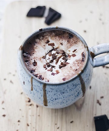 Vegan Hot Chocolate with Oat Milk