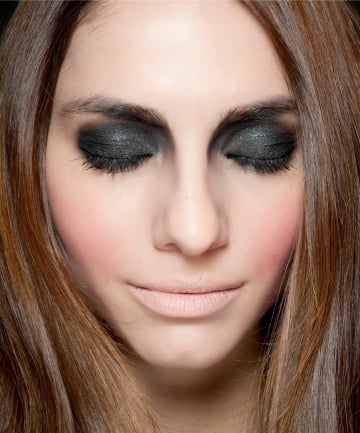 eyes, 10 Makeup Trends We Don't Want Back - (Page 5)