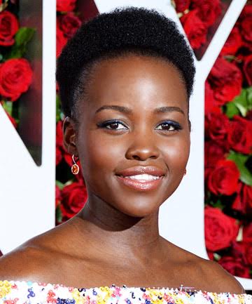 Look of the Day: Lupita Nyong'o's Eye-Catching Tony Awards Makeup 