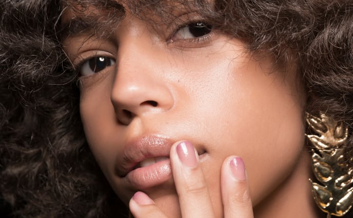 10 of Our Favorite All-Natural Lip Balms