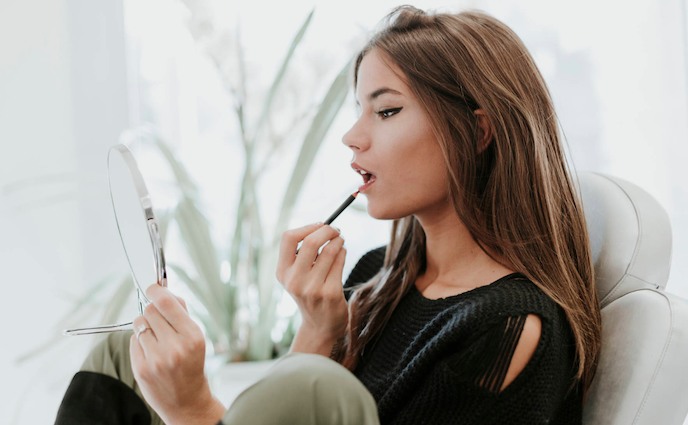 10 Budget-Loving Brown Lip Liners For Lips That Won't Go Unnoticed