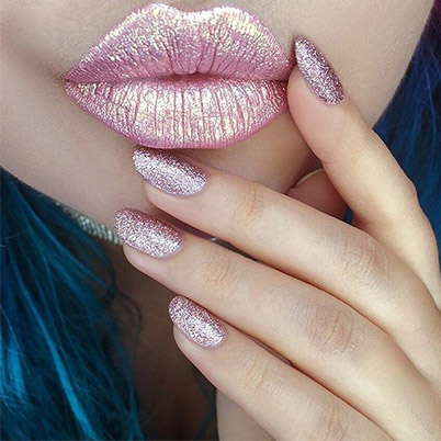 15 Holographic Lipsticks That Are Unicorn-Approved