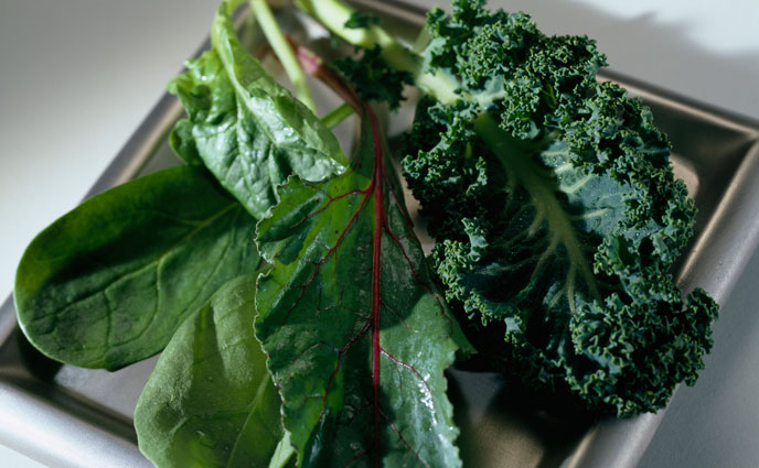 Here's Why You May Want to Rethink That Kale and Spinach Salad