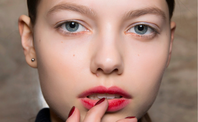 5 Makeup Mistakes You're Probably Making... and How to Fix Them