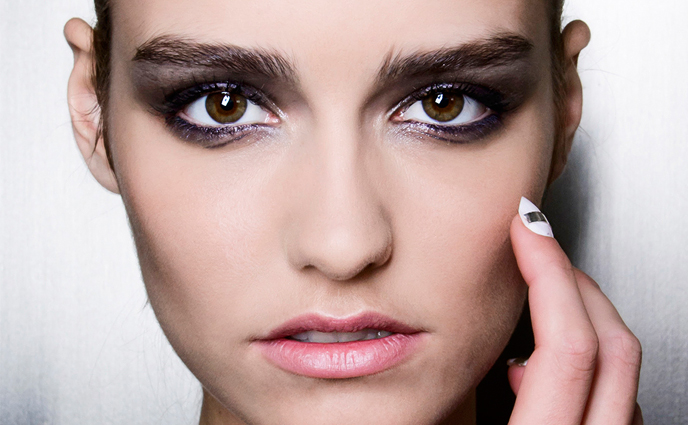 Makeup Tips That Erase 10 Years