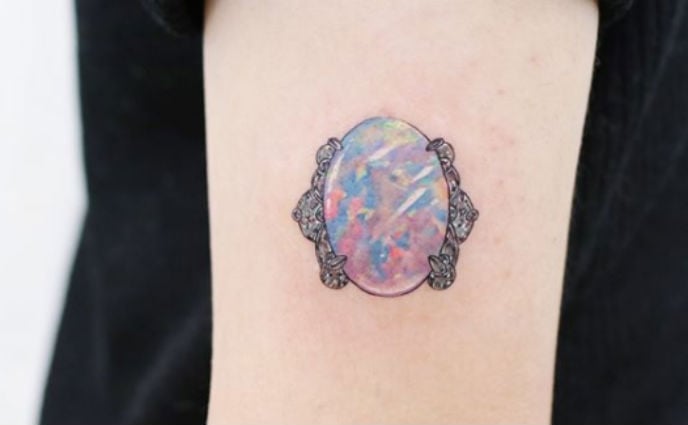 Minimalist Crystal, 21 Gemstone Tattoos So Pretty You Won't Need Jewelry  Anymore - (Page 13)