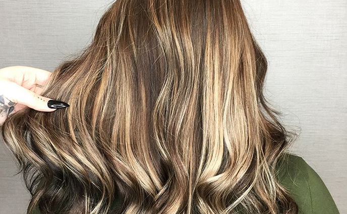 Reverse Balayage Is In: Here's How to Get the Look