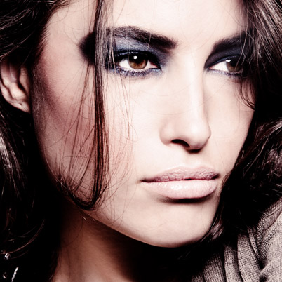 The Foundation of Your Beauty: 10 Makeup Tips That Will Change Your Routine