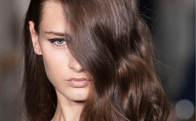 How to Get Tousled Wavy Hair for Every Length