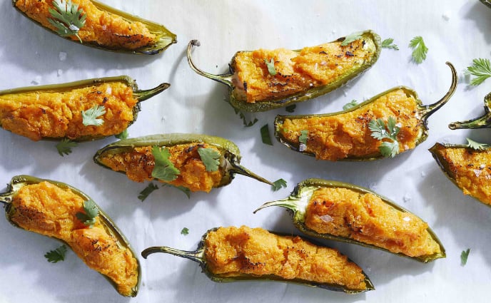 Last Minute Thanksgiving: 10 Vegan Appetizers You Can Whip Up in No Time