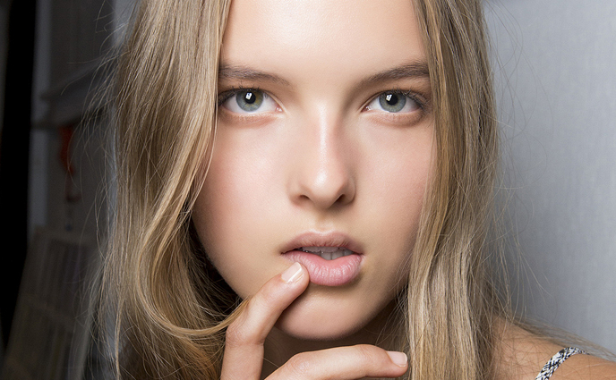 5 Popular Beauty Hacks You Should Never Try