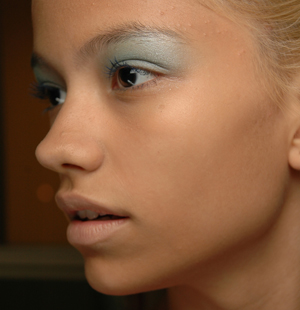Editor's Blog: Chanel's Guide to Breaking your Fear of Blue Eyeshadow