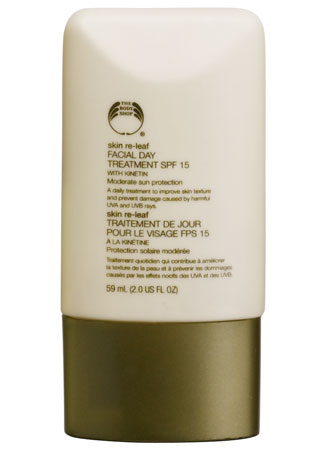 The Body Shop Facial Day Treatment SPF 15 with Kinetin