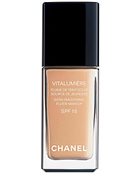 Chanel Vitalumiere Satin Smoothing Fluid Makeup SPF 15
