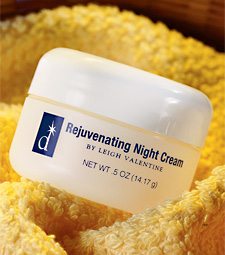 Distinction Rejuvenating Night Cream