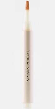 Kimara Ahnert Mineral Illuminator Concealer