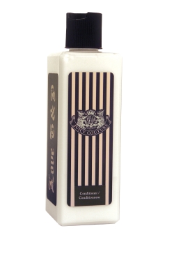 Elizabeth Arden Juicy Couture Deluxe Detangler Daily Detangling Conditioner