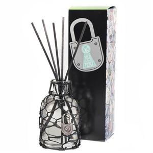 Votivo Lock Your Love Reed Diffuser -- Hold Me Tight