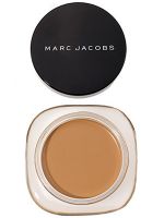 Marc Jacobs Beauty Marvelous Mousse Transformative Foundation