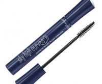 Maybelline New York Sky High Curves Waterproof Mascara